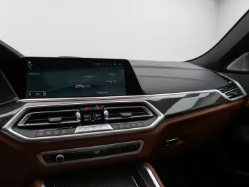 BMW X6 M50i Panorama Laser 360 HUD DAB B&W AHK 22