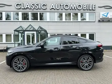 BMW X6 M60i xDrive  M Sitze Integral Pan NP 150.000€