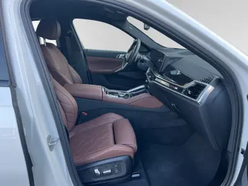 BMW X6 M60i xDrive AHK Pano Autobahnass. Head-Up