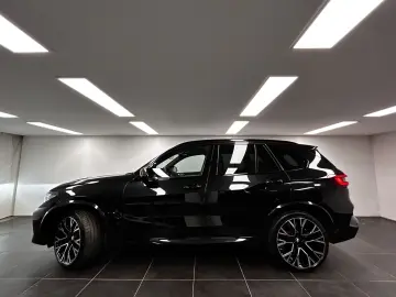 BMW X5 M Competition M Driver´s P. Pano. B&W Laser A