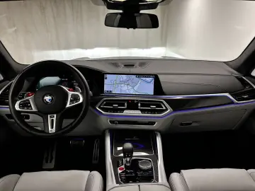 BMW X5 M Competition M Driver´s P. Pano. B&W Laser A