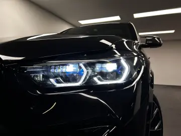 BMW X5 M Competition M Driver´s P. Pano. B&W Laser A