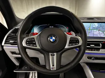 BMW X5 M Competition M Driver´s P. Pano. B&W Laser A