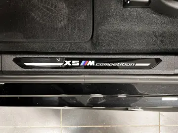 BMW X5 M Competition M Driver´s P. Pano. B&W Laser A