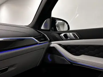 BMW X5 M Competition M Driver´s P. Pano. B&W Laser A