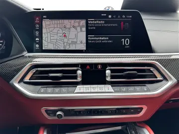 BMW X5 M Competition Glasdach Sky Lounge AHK