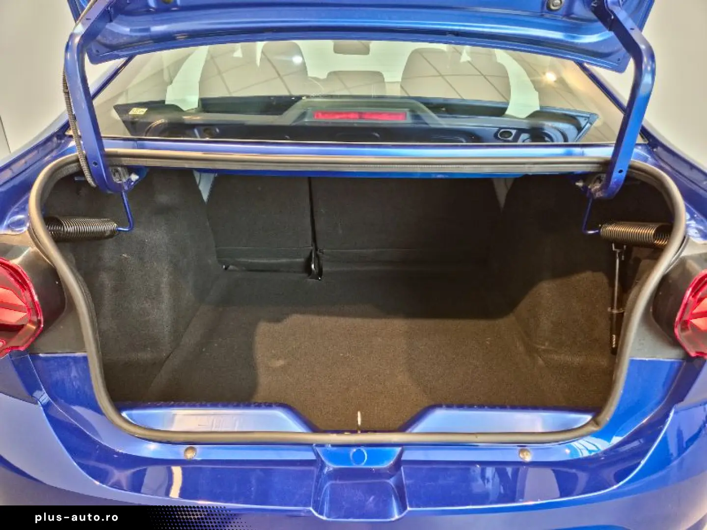 DACIA Logan 2025 — imagine 9