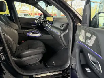 MERCEDES-BENZ GLE 450 d 4MATIC AMG Plus Pano AHK Bur…
