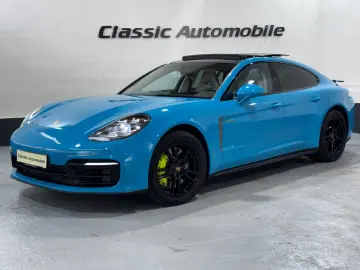 PORSCHE Panamera 4 E-Hybrid Platinum Edition  Miamiblau