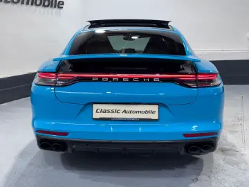 PORSCHE Panamera 4 E-Hybrid Platinum Edition  Miamiblau