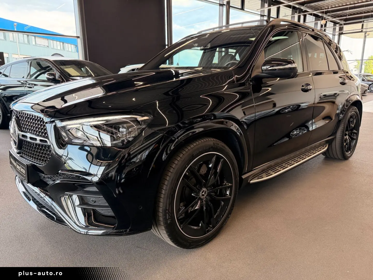 MERCEDES-BENZ GLE 2025
