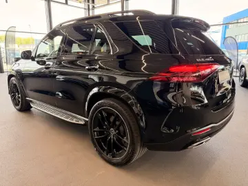 MERCEDES-BENZ GLE 450 d 4M AMG PREMIUM  22  AHK NIGH…