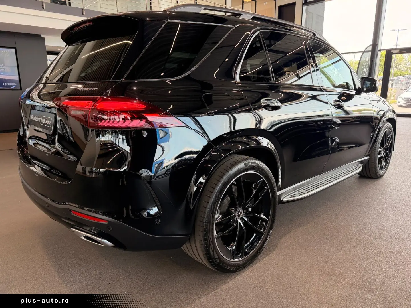 MERCEDES-BENZ GLE 2025 — imagine 3