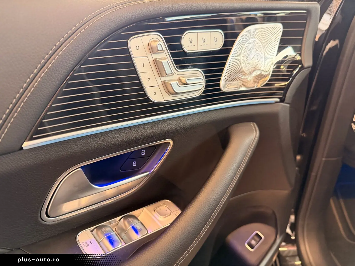 MERCEDES-BENZ GLE 2025 — imagine 12
