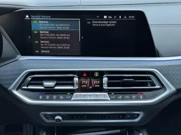 BMW X6 M50i Black Vermilion FrozenBlack Laser B&W