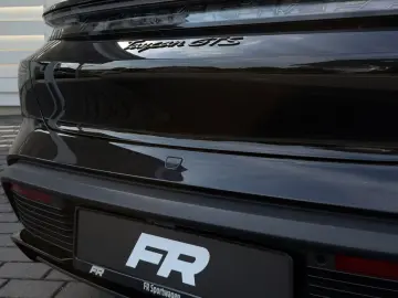PORSCHE Taycan GTS P-Displ ACC Bi-Color 21  BOSE PANO