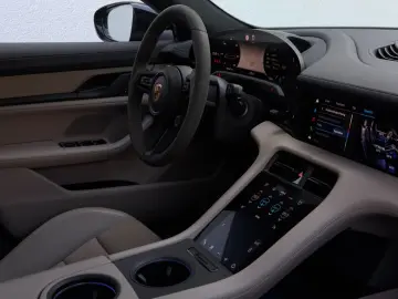 PORSCHE Taycan GTS P-Displ ACC Bi-Color 21  BOSE PANO