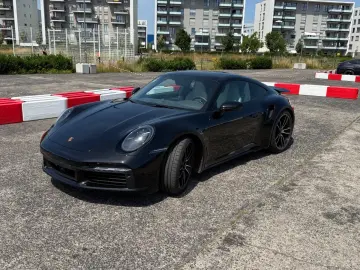 PORSCHE 992 Turbo