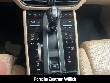 PORSCHE Macan GTS Surround-View Sitzbelüftung Sportabgas