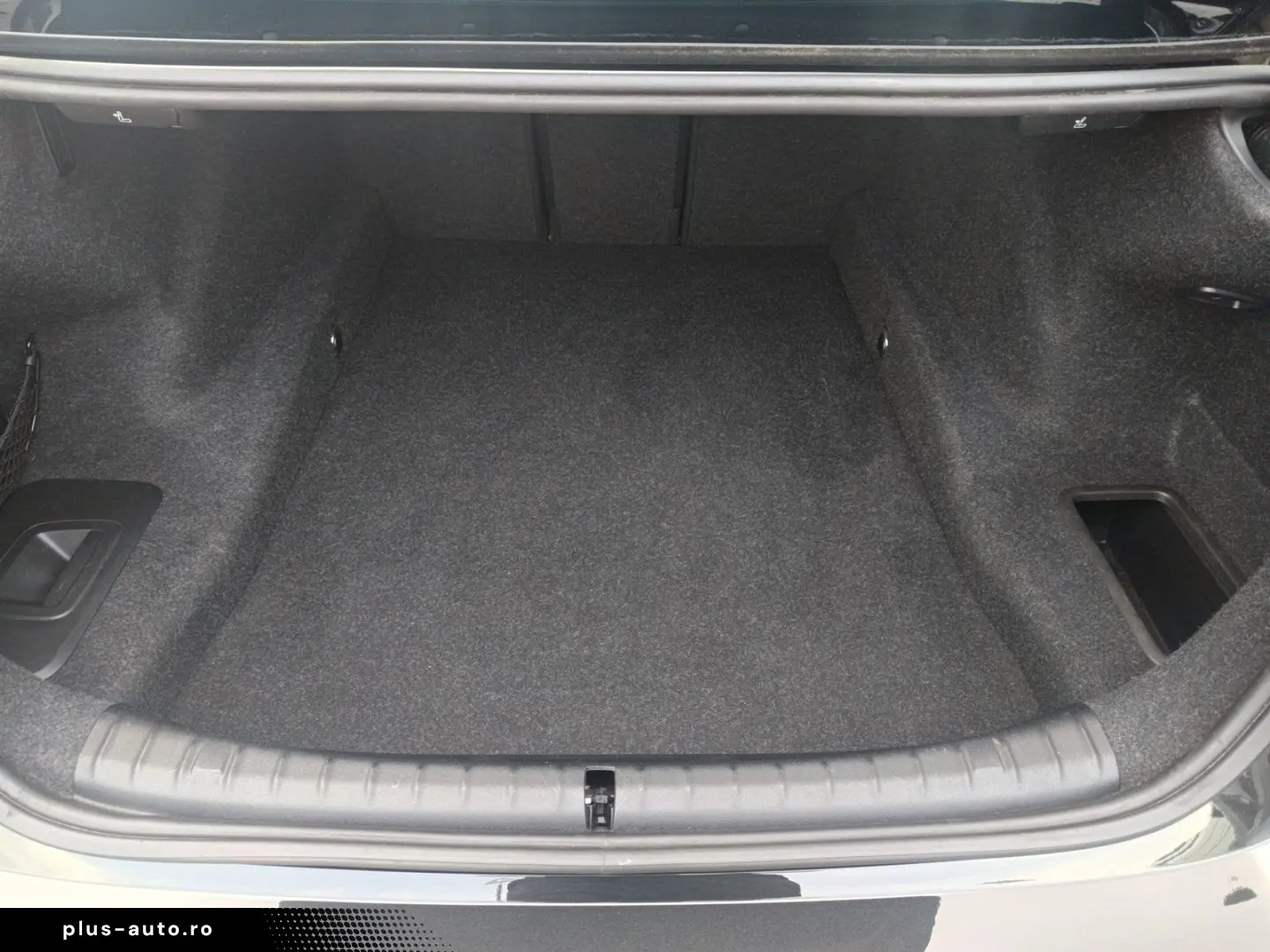 BMW 5 Series 2023 — imagine 20