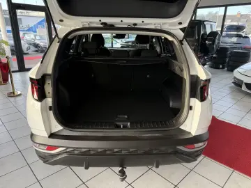 HYUNDAI Tucson 1 6 T-GDI 4WD DCT Kamera Navi AHK I.Hand