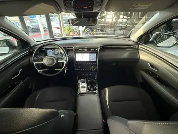 HYUNDAI Tucson 1 6 T-GDI 4WD DCT Kamera Navi AHK I.Hand