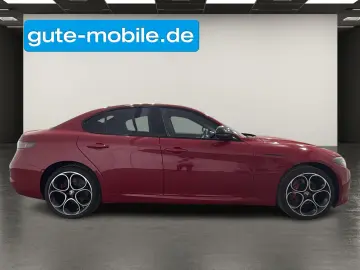 ALFA ROMEO Giulia 2.0 Competizione Q4   MATRIX   19  LM