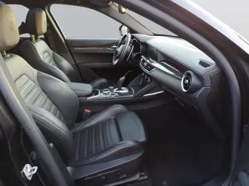ALFA ROMEO Stelvio Quadrifoglio MY22 Quadrifoglio 2.9 V6 B