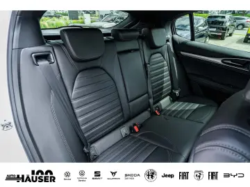 ALFA ROMEO Stelvio Veloce 2.0 Turbo AT8 Q4 PREMIUM ASSISTEN