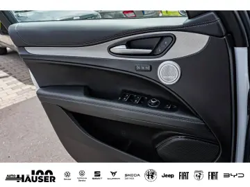 ALFA ROMEO Stelvio Veloce 2.0 Turbo AT8 Q4 PREMIUM ASSISTEN