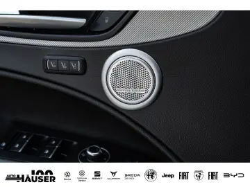 ALFA ROMEO Stelvio Veloce 2.0 Turbo AT8 Q4 PREMIUM ASSISTEN