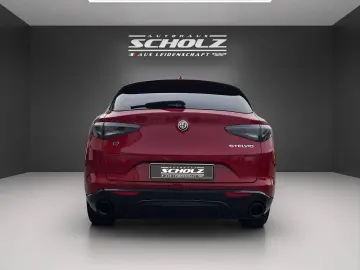 ALFA ROMEO Stelvio MY23 Competizione 2.2 Diesel 16V 154kW (