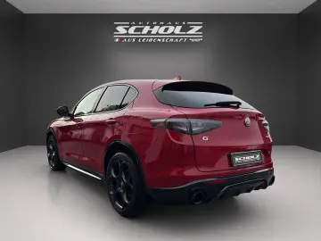 ALFA ROMEO Stelvio MY23 Competizione 2.2 Diesel 16V 154kW (