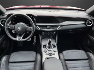 ALFA ROMEO Stelvio MY23 Competizione 2.2 Diesel 16V 154kW (