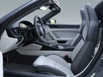PORSCHE 992 911 Targa 4 GTS Surround View Sitzbelüftung