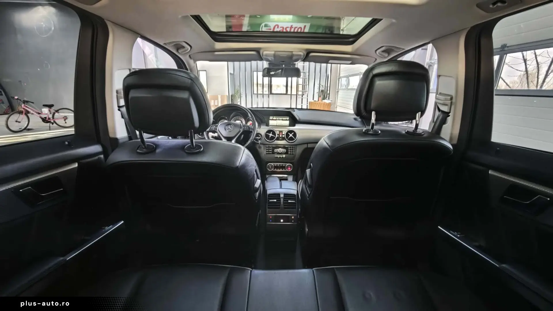 Mercedes-Benz GLK 220