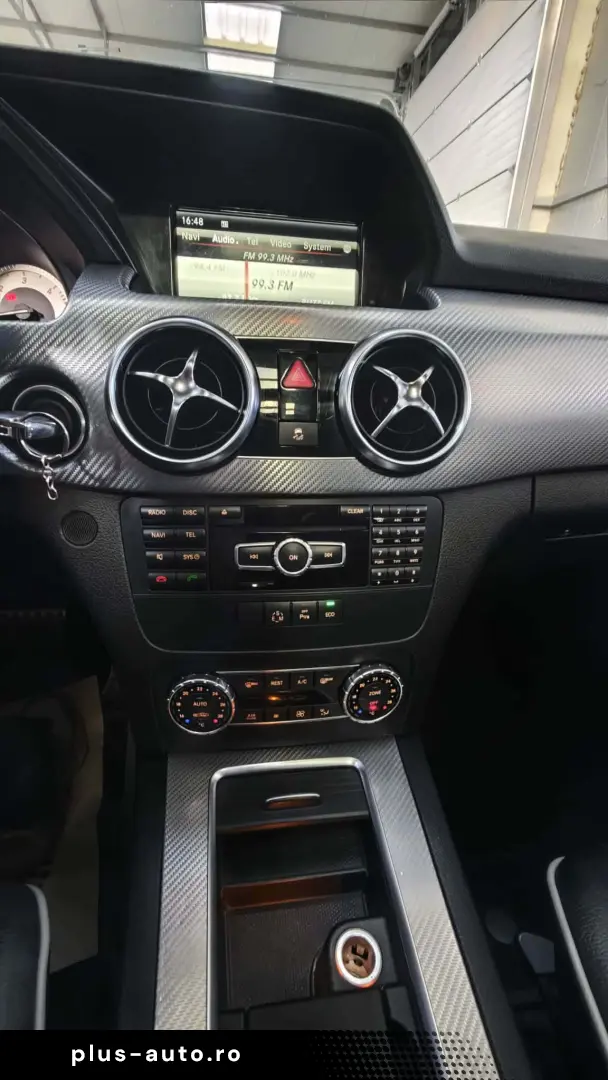 Mercedes-Benz GLK 220