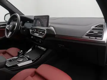 BMW X3 M40i