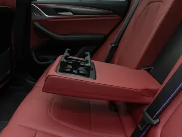 BMW X3 M40i