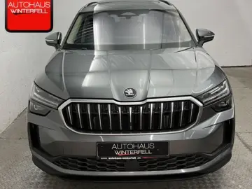 SKODA Kodiaq 2.0 4x4 Selection 7SITZ PANO AHK 360 HUD