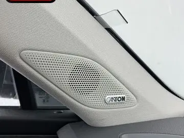 SKODA Kodiaq 2.0 4x4 Selection 7SITZ PANO AHK 360 HUD