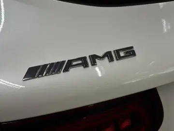 MERCEDES-BENZ GLC43 AMG 4M