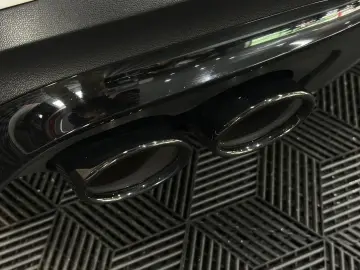 MERCEDES-BENZ GLC43 AMG 4M