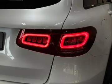 MERCEDES-BENZ GLC43 AMG 4M