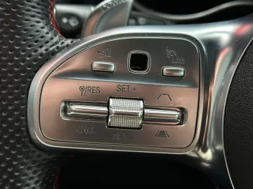MERCEDES-BENZ GLC43 AMG 4M