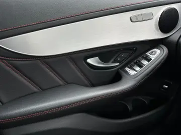MERCEDES-BENZ GLC43 AMG 4M