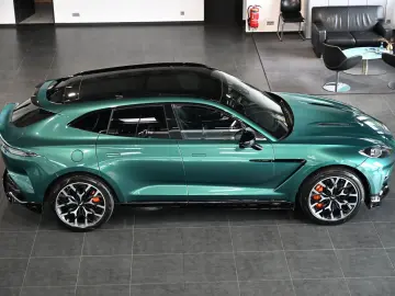 ASTON MARTIN DBX 707   Racing Green   Garantie 2027   AHK