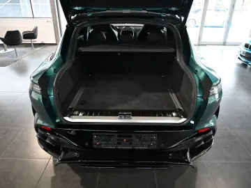 ASTON MARTIN DBX 707   Racing Green   Garantie 2027   AHK