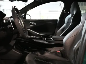 ASTON MARTIN DBX 707   Racing Green   Garantie 2027   AHK