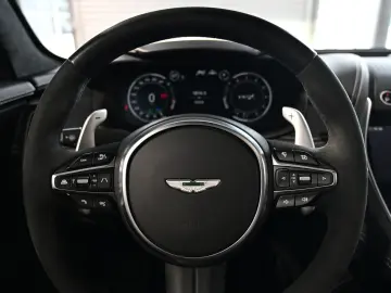 ASTON MARTIN DBX 707   Racing Green   Garantie 2027   AHK